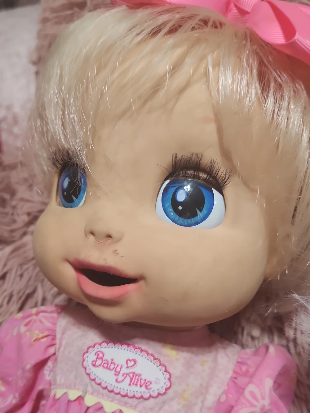 Vintage 2006 Soft Face Blonde Blue Eyes Baby Alive Still Works 16